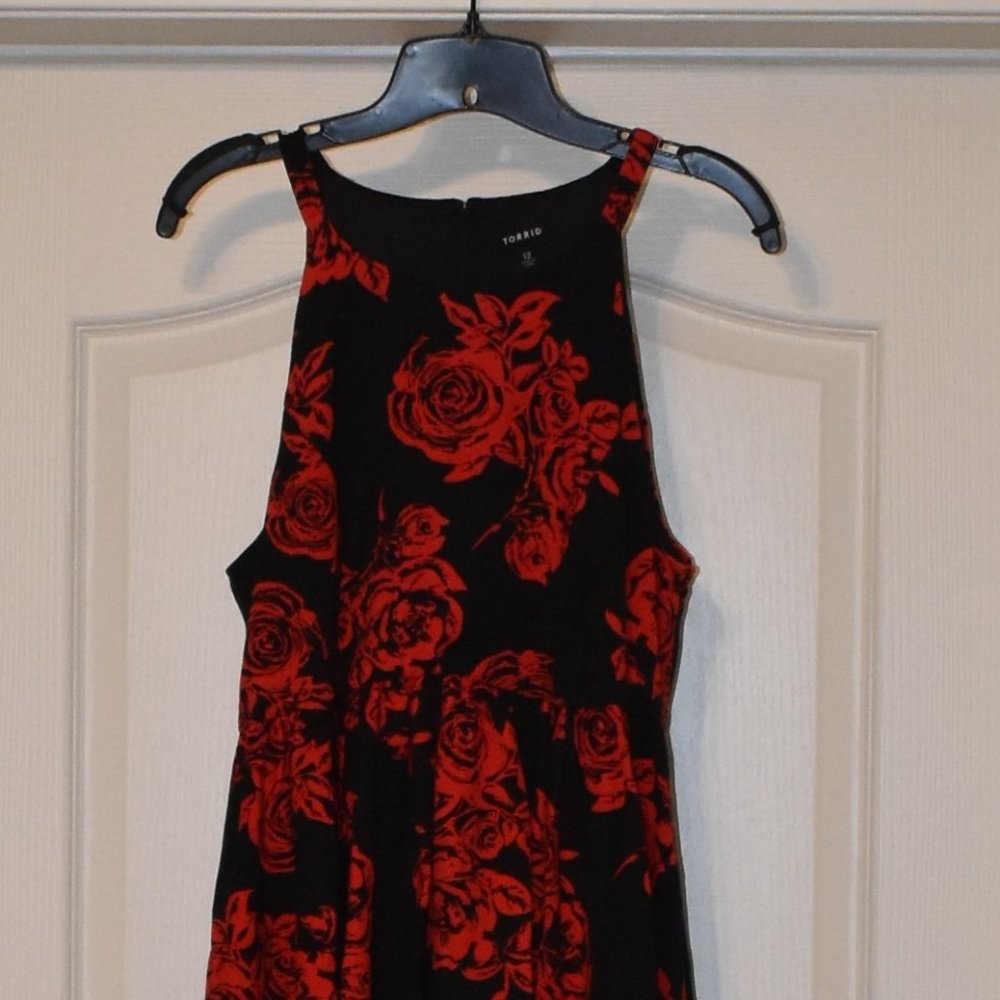 Red & Black Fully Lined Torrid Dress